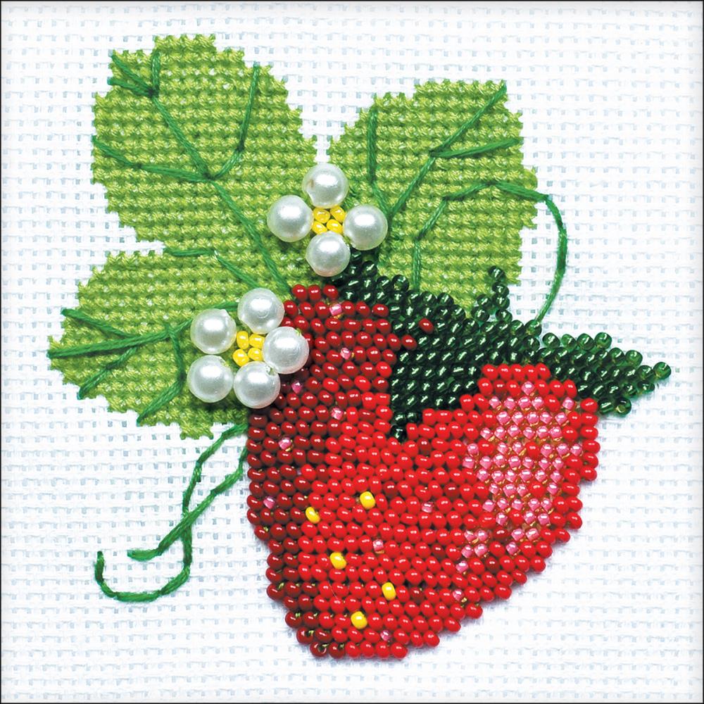 Garden Strawberry (14 Count) Counted Cross Stitch Kit